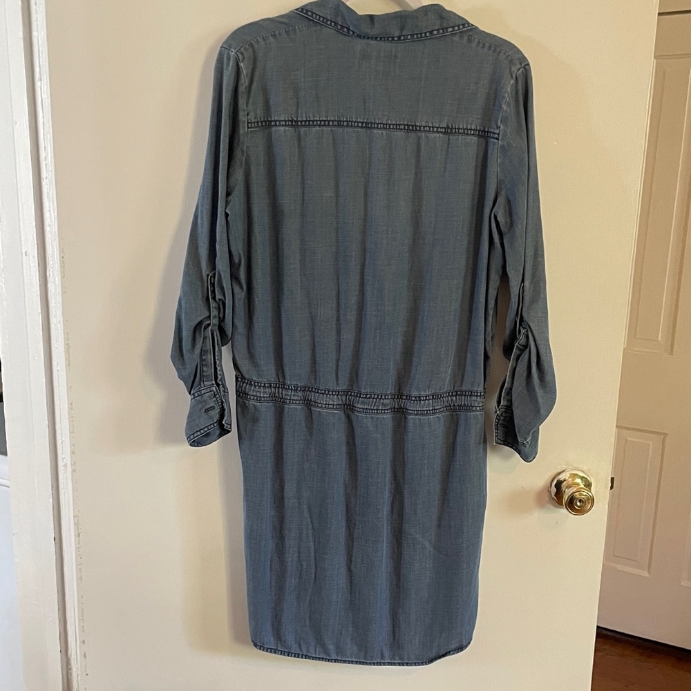 Lou & Grey Lightweight denim Midi Dress with pockets - Picture 4 of 4